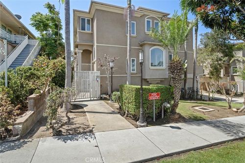 1-328 E Imperial Ave, El Segundo, CA, 90245 | Card Image