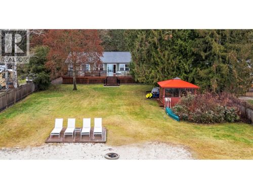 405 Highway 97a, Sicamous, BC, V0E2V1 | Card Image