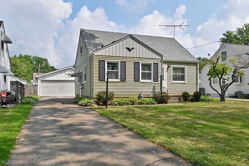 604 Cornell Ave, Elyria, OH, 44035-6620 | Card Image