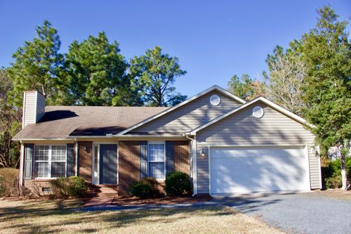 45 Vixen Ln, Pinehurst, NC, 28374-7063 | Card Image