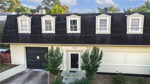 apt-e-1020 Terpsichore St, New Orleans, LA, 70130-4142 | Card Image