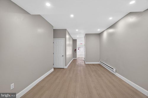 1118 Kaighn Ave, CAMDEN, NJ, 08103-2712 | Card Image