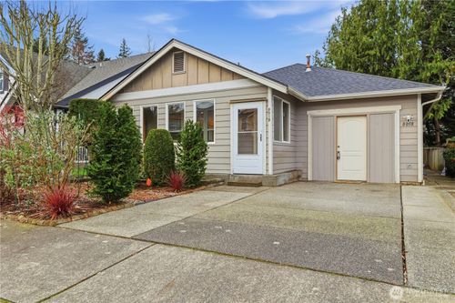 8018 65th Drive Ne, Marysville, WA, 98270 | Card Image