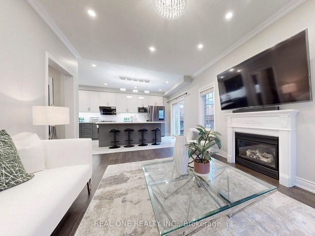 209 Williamson Rd, House other with 6 bedrooms, 5 bathrooms and 3 parking in Markham ON | Image 6