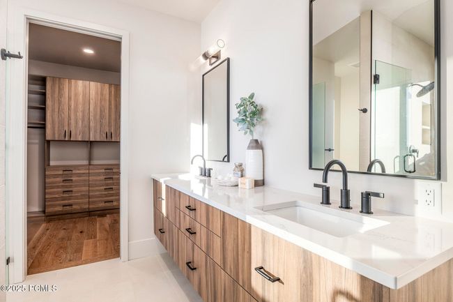 723 Lazy Way, House other with 5 bedrooms, 5 bathrooms and null parking in Francis UT | Image 7