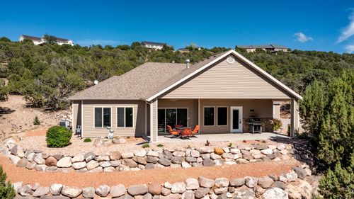1533 S Cedar Bluffs Dr, Cedar City, UT, 84720 | Card Image