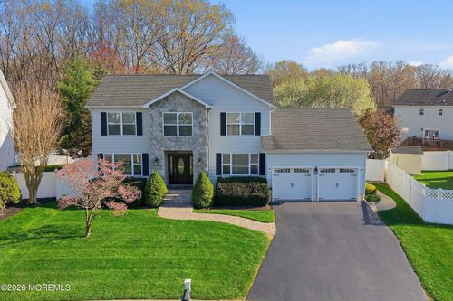 23 Paulette Ln, Howell, NJ, 07731-8824 | Card Image