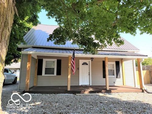 104 W Pearl St, Waldron, IN, 46182-0404 | Card Image