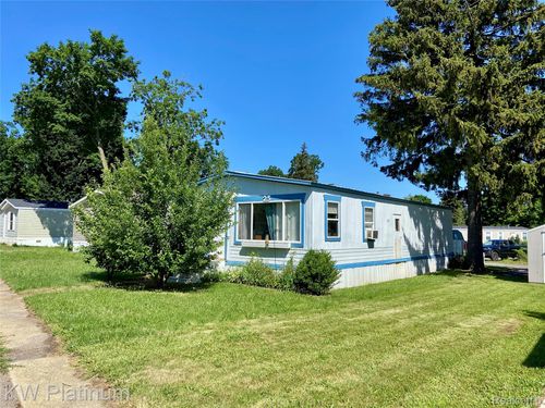 25 Canary Hill Dr, Lake Orion, MI, 48359-1812 | Card Image