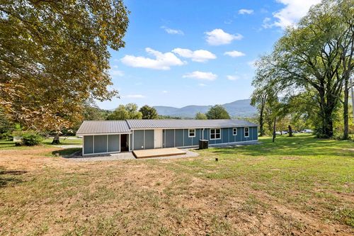 77 Hankins Ln, Pikeville, TN, 37367-3229 | Card Image