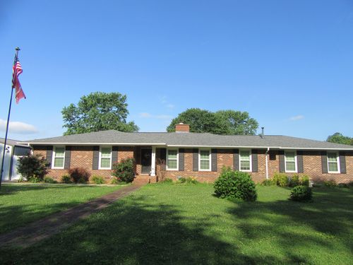 136 Houghton Dr, Winchester, TN, 37398-2259 | Card Image