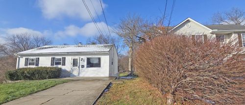 110 Lee St, Elsmere, KY, 41018-1928 | Card Image