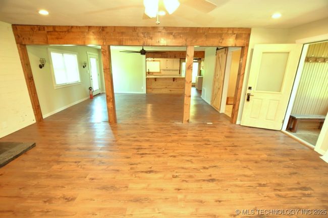 98926 S 4610 Road, House other with 4 bedrooms, 3 bathrooms and null parking in Marble City OK | Image 21