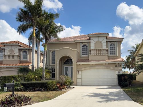 12490 Shoreline Dr, Wellington, FL, 33414-8002 | Card Image