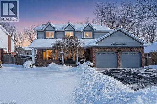 43 Buchanan Drive, Caledonia, ON, N3W1H1 | Card Image