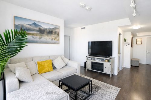 607-2550 Simcoe St N, Oshawa, ON, L1L0R5 | Card Image