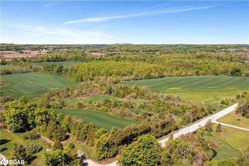 11080 First Line, Moffat, ON, L0P1J0 | Card Image