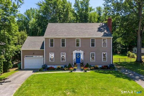 11 Beverly Rd, Waterford, CT, 06385-1624 | Card Image