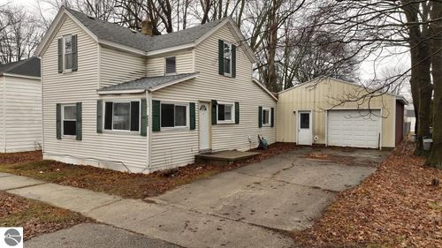 233 E Wright Ave, Shepherd, MI, 48883-9378 | Card Image