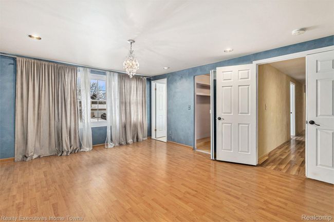 4819 Thorntree Dr, House other with 4 bedrooms, 3 bathrooms and null parking in West Bloomfield MI | Image 19