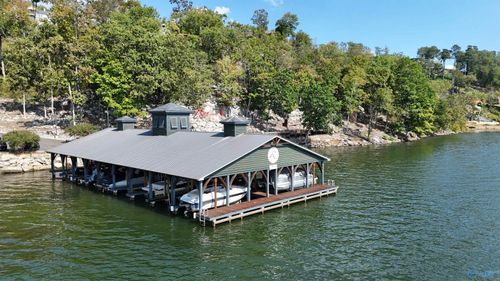83 Boathouse Drive, Guntersville, AL, 35976 | Card Image