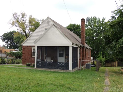 4039 E Galbraith Rd, Deer Park, OH, 45236-2323 | Card Image
