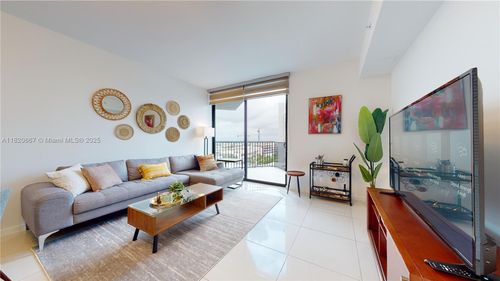 apt-1005-5300 Nw 85th Ave, Doral, FL, 33166-5354 | Card Image