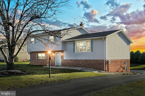 2754 Danielle Drive, DOVER, PA, 17315 | Card Image