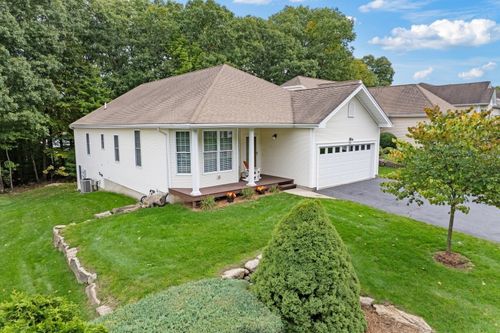 30-30 Summerfield Drive, Uxbridge, MA, 01569 | Card Image