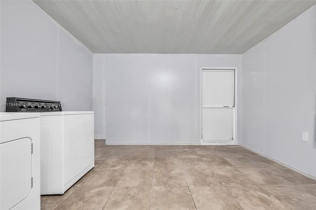 APT-16108 - 2170 W 60 Th St, Condo with 1 bedrooms, 1 bathrooms and null parking in Hialeah FL | Image 31