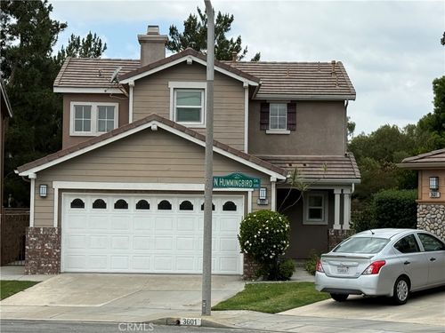 597 Hummingbird, Brea, CA, 92823 | Card Image
