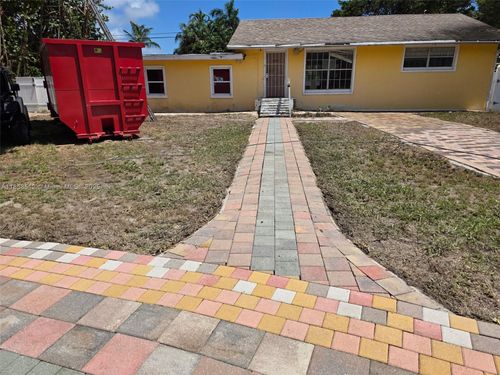 1803 Service Rd, North Palm Beach, FL, 33408-2660 | Card Image