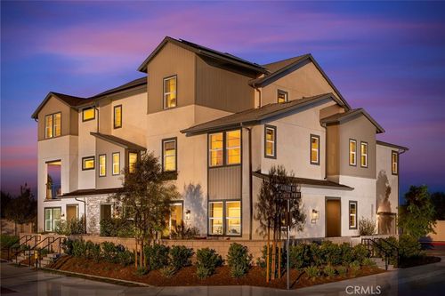 12869 Auburn Dr, Eastvale, CA, 92880-9200 | Card Image