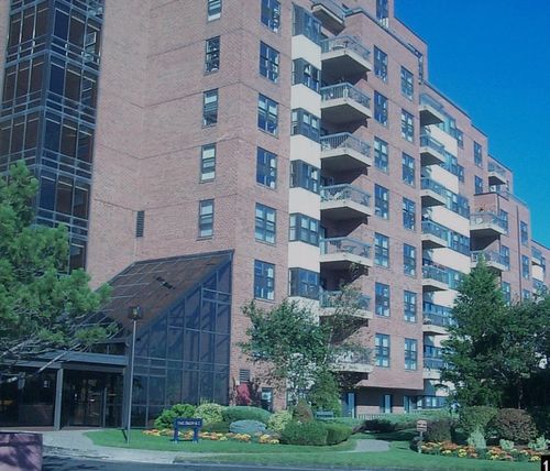 apt-701-1 Seal Harbor Rd, Winthrop, MA, 02152-1025 | Card Image