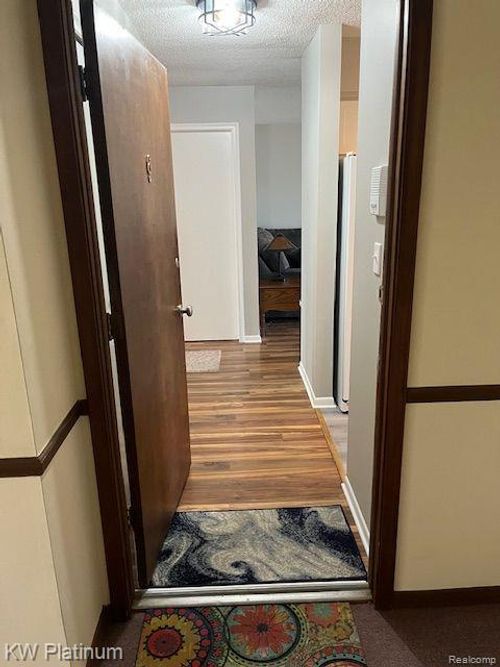 apt-c6-1900 River Rd, Marysville, MI, 48040-1821 | Card Image