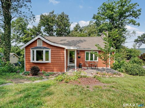 22 Ridge Rd, New Fairfield, CT, 06812-3503 | Card Image