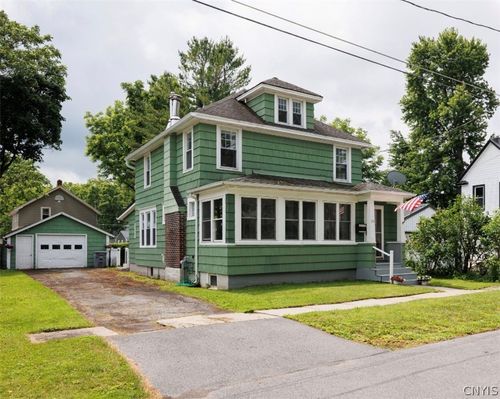 310 Brett St, Watertown, NY, 13601-4102 | Card Image