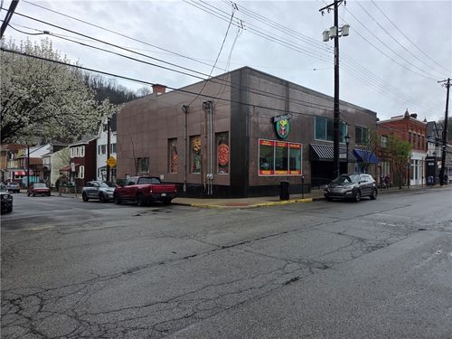 401 Grant Ave, Millvale, PA, 15209-2613 | Card Image