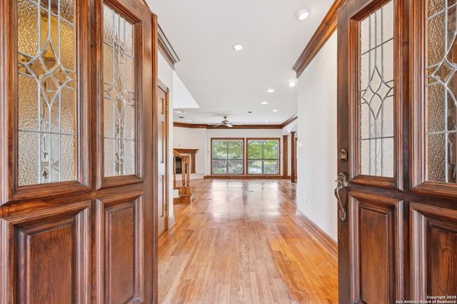 640 Woodlake Dr, House other with 5 bedrooms, 5 bathrooms and null parking in Mcqueeney TX | Image 7