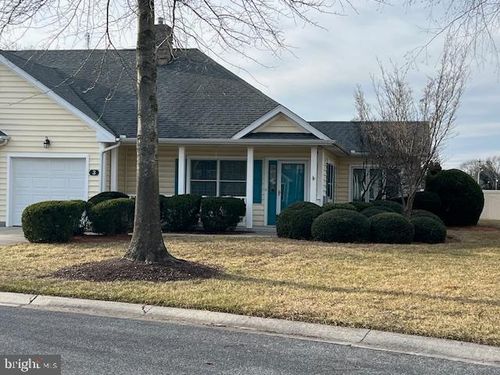 2-3 Bayberry St, GEORGETOWN, DE, 19947-1899 | Card Image