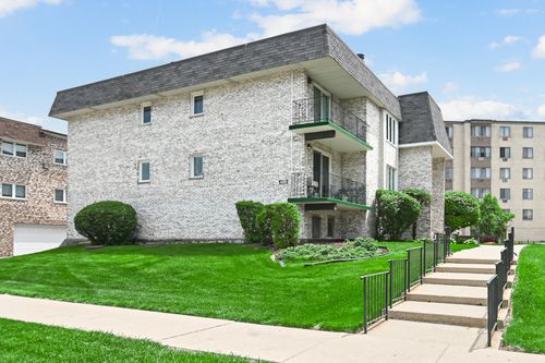 2n-4011 W 97th St, Oak Lawn, IL, 60453-3375 | Card Image