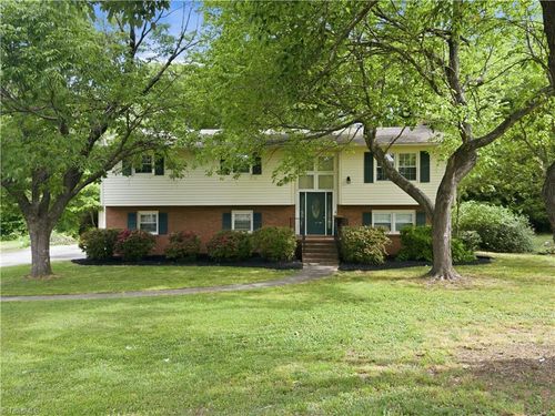 146 Marajo Ct, Winston-Salem, NC, 27127-9117 | Card Image