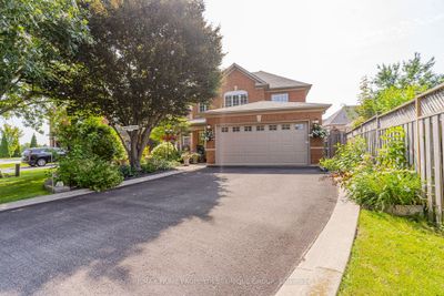 7 Teversham Crt, House other with 3 bedrooms, 4 bathrooms and 6 parking in Markham ON | Image 1