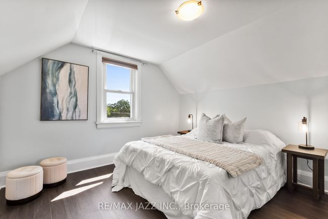 110 Gibbons St, House other with 3 bedrooms, 2 bathrooms and 3 parking in Oshawa ON | Image 31