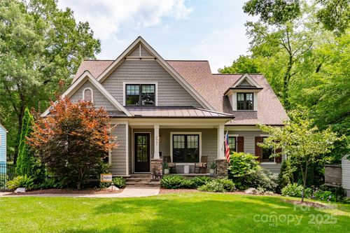 2941 Forest Park Dr, Charlotte, NC, 28209-1401 | Card Image