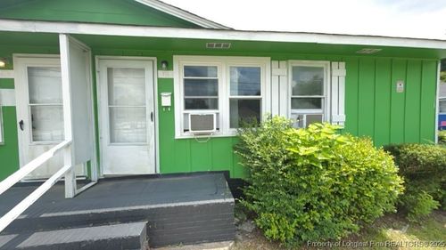 416 Lake Ave, Spring Lake, NC, 28390-3517 | Card Image
