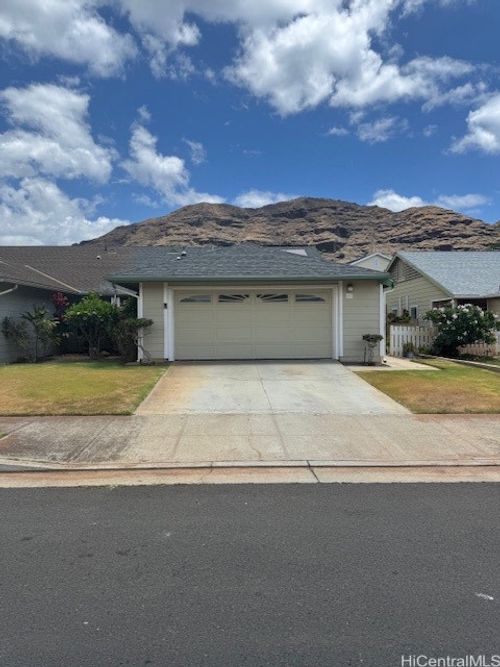 87-405 Kulawae St, Waianae, HI, 96792-3371 | Card Image