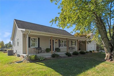 13509 E Harvest Lane, House other with 3 bedrooms, 2 bathrooms and null parking in Peculiar MO | Image 3