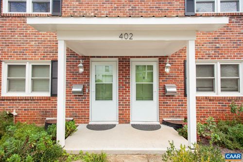 402 13th St Ne, Charlottesville, VA, 22902-5493 | Card Image