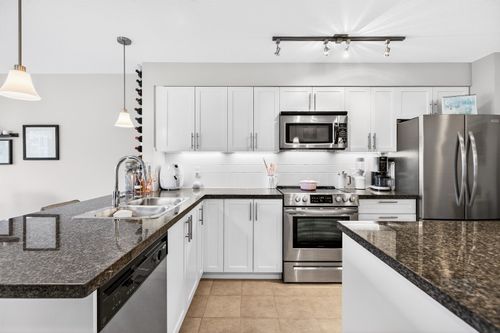 309-12283 224 St, Maple Ridge, BC, V2X8Z3 | Card Image